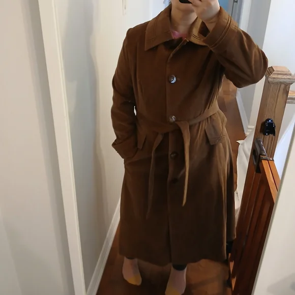 Vintage Brown Suede Trench Coat (L/XL) - Picture 7 of 9